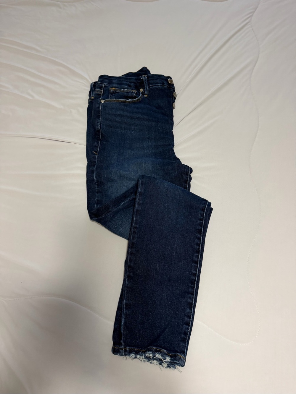 EUC Good American button up jeans